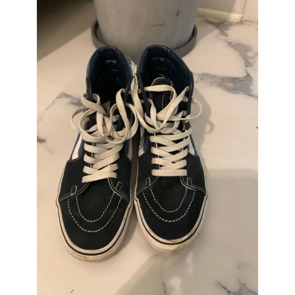 Vans Sk8 Hi Blue and Navy Size 7 men/ 8.5 Women